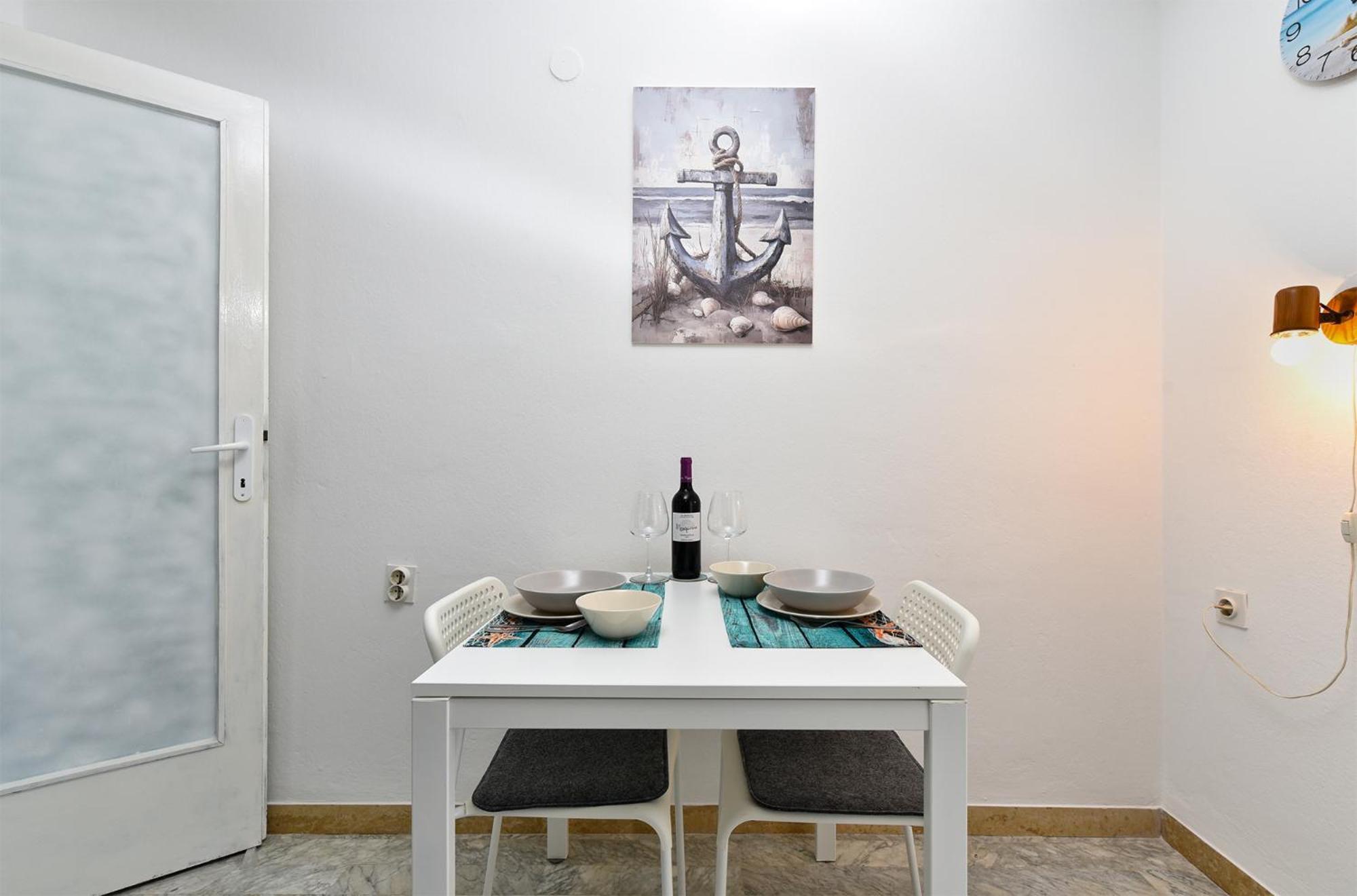 Apartments Vlasta 1410 Premantura Bagian luar foto