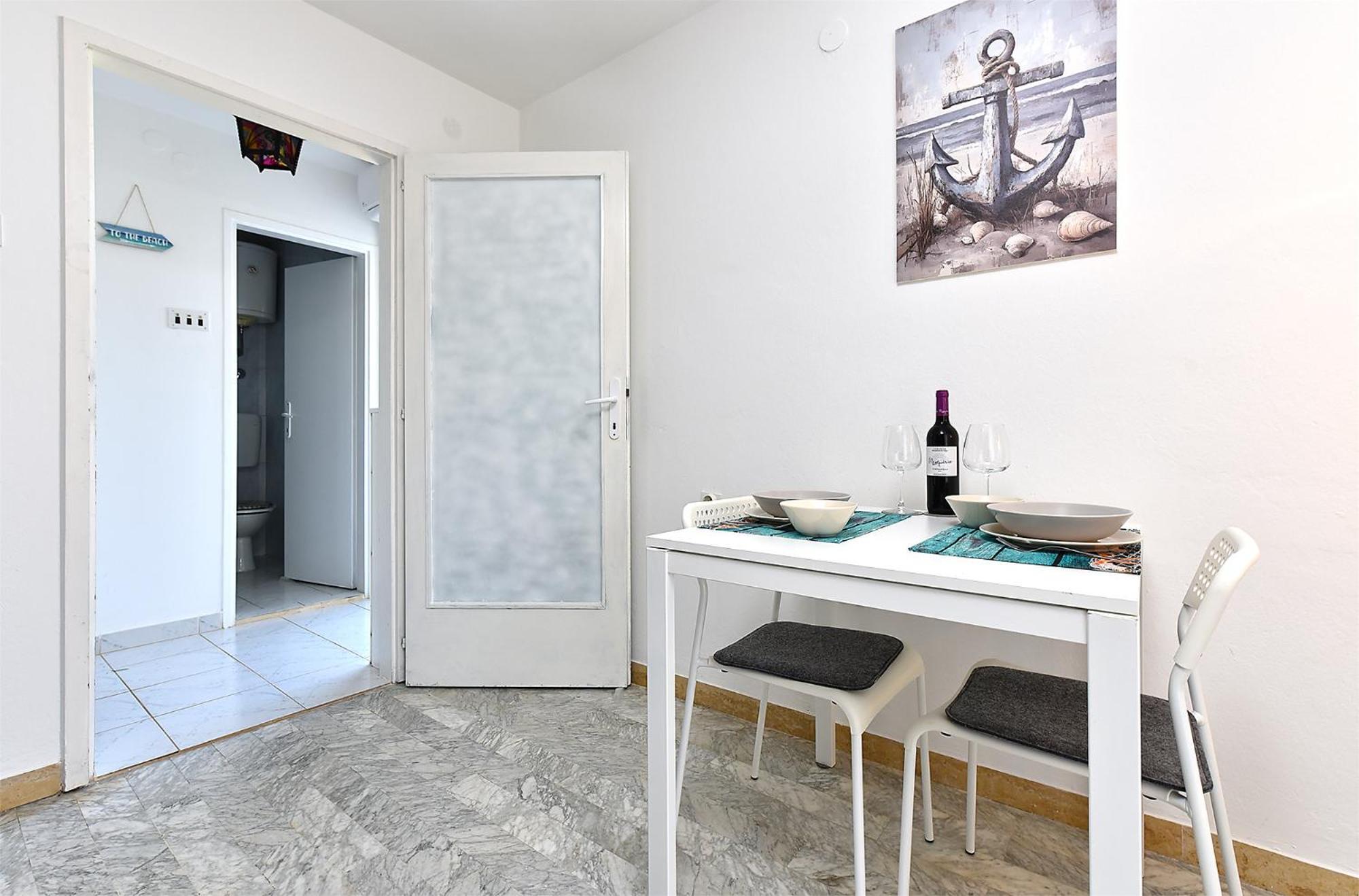 Apartments Vlasta 1410 Premantura Bagian luar foto